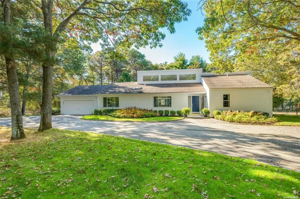 $40,000 | 1 Whippoorwill Lane, East Quogue, NY 11942