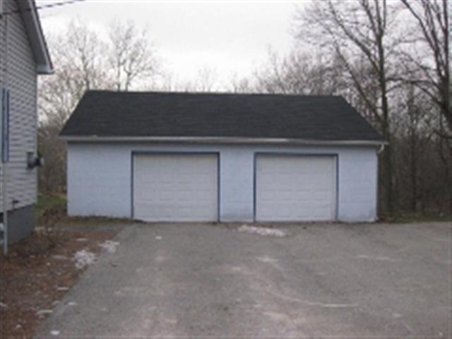2154 Werner Road Columbus, MI 48063 - Photo 7 of 9 31039718-6.JPG