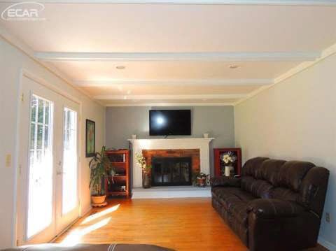 4885 West Oregon Road Lapeer, MI 48446 - Photo 13 of 21 20429502-12.JPG