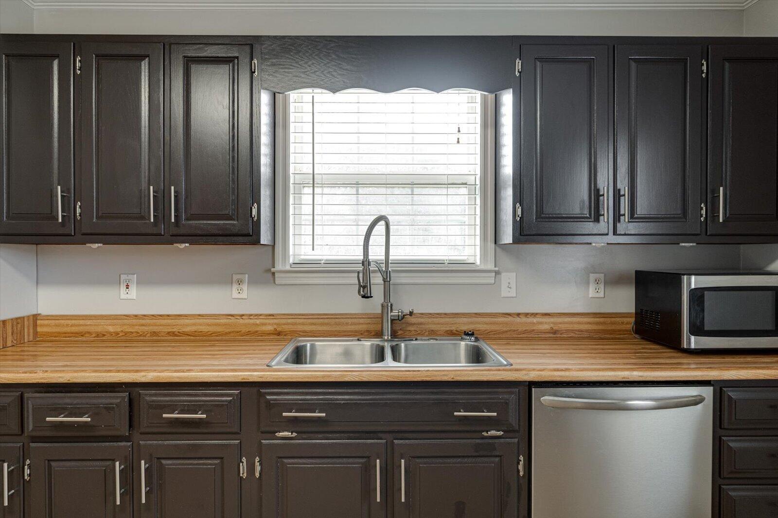 1895 Shellmound Road Jasper, TN 37347 - Photo 16 of 34 16-1895 Shellmound-16