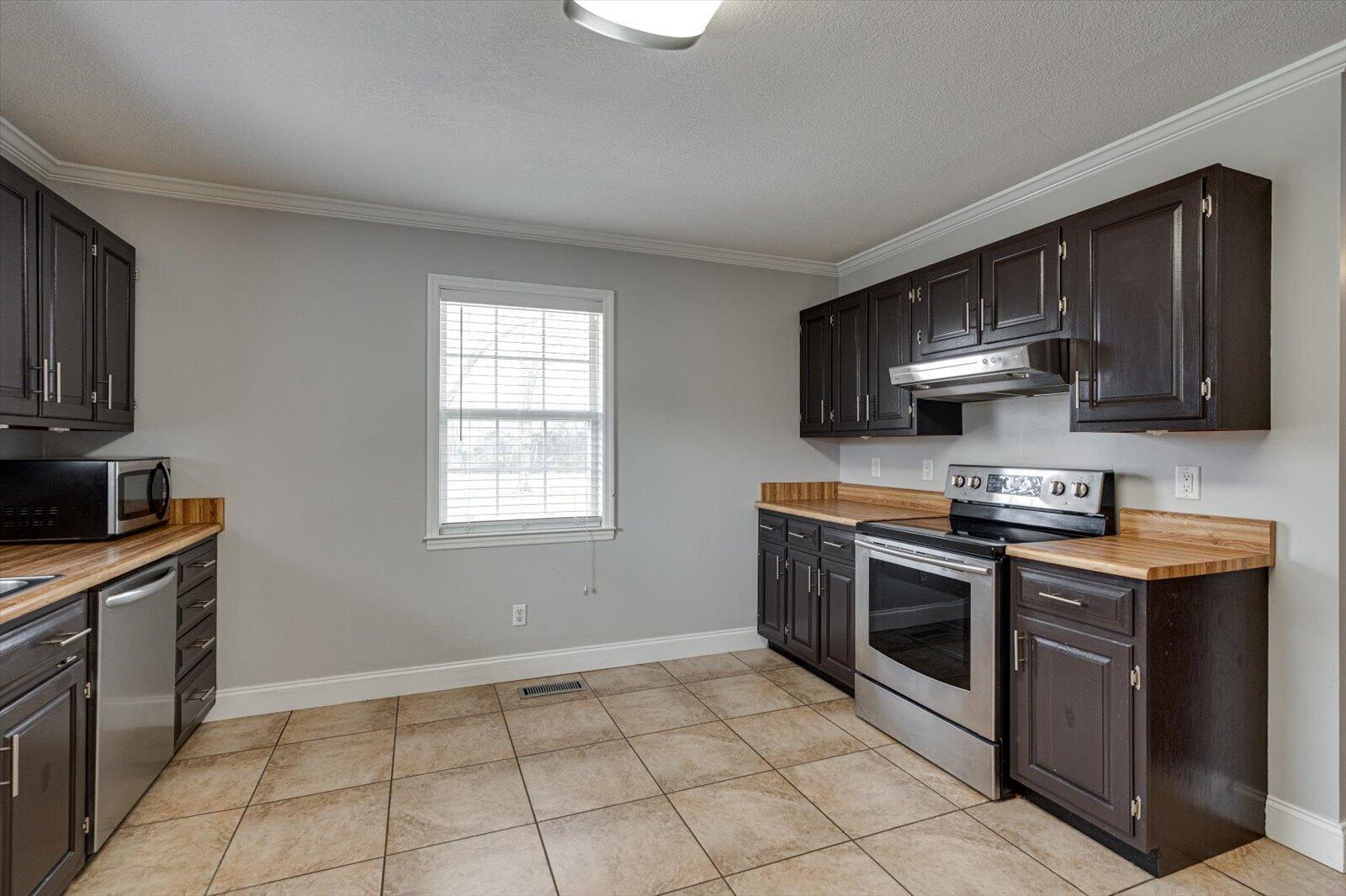 1895 Shellmound Road Jasper, TN 37347 - Photo 19 of 34 19-1895 Shellmound-19