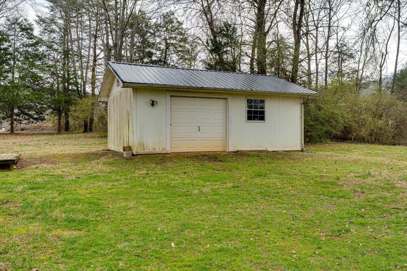 1895 Shellmound Road Jasper, TN 37347 - Photo 33 of 34 31-1895 Shellmound-31