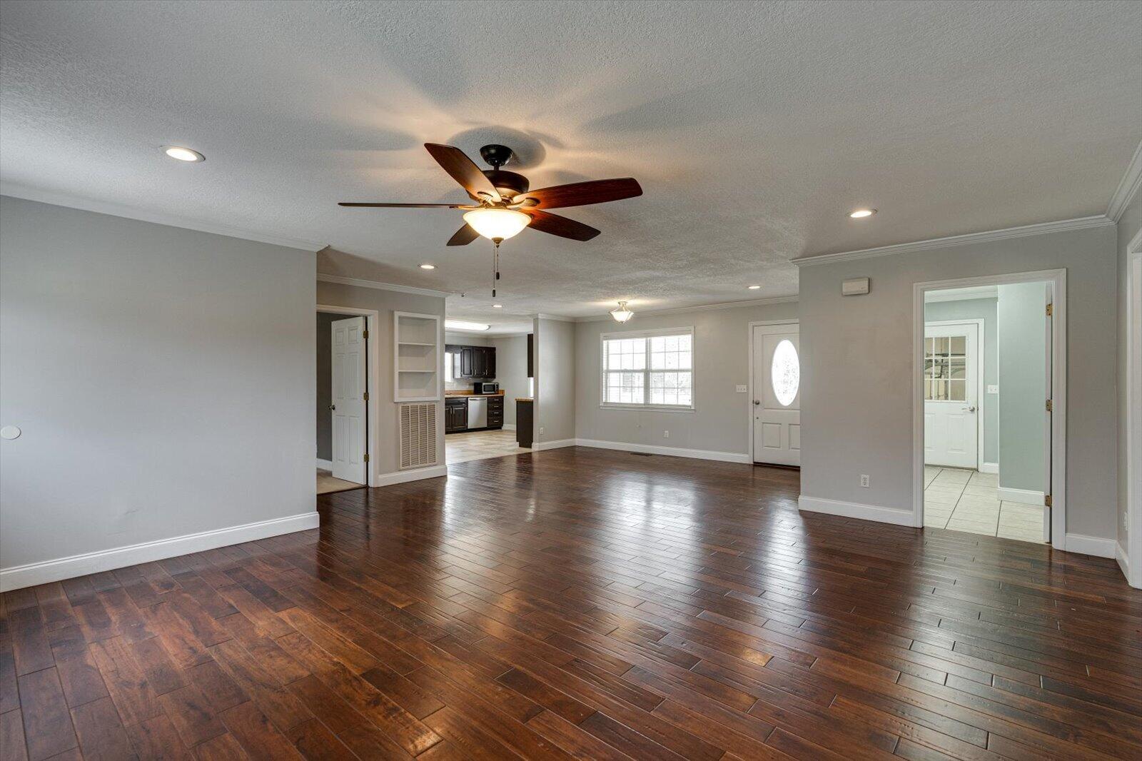 1895 Shellmound Road Jasper, TN 37347 - Photo 9 of 34 09-1895 Shellmound-9