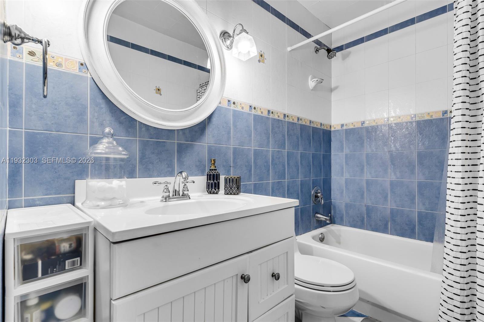 9981 Southwest 15th Terrace Miami, FL 33174 - Photo 16 of 35