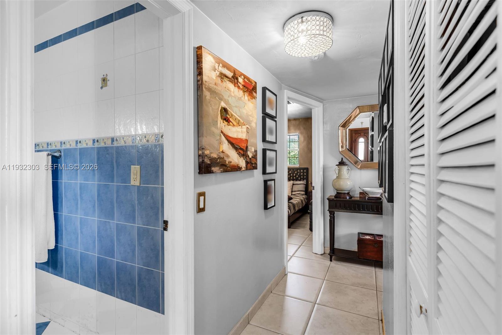 9981 Southwest 15th Terrace Miami, FL 33174 - Photo 25 of 35 Hallway