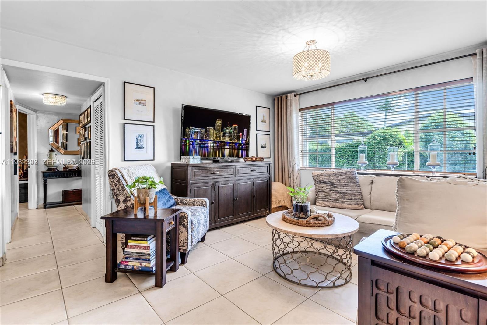 9981 Southwest 15th Terrace Miami, FL 33174 - Photo 4 of 35