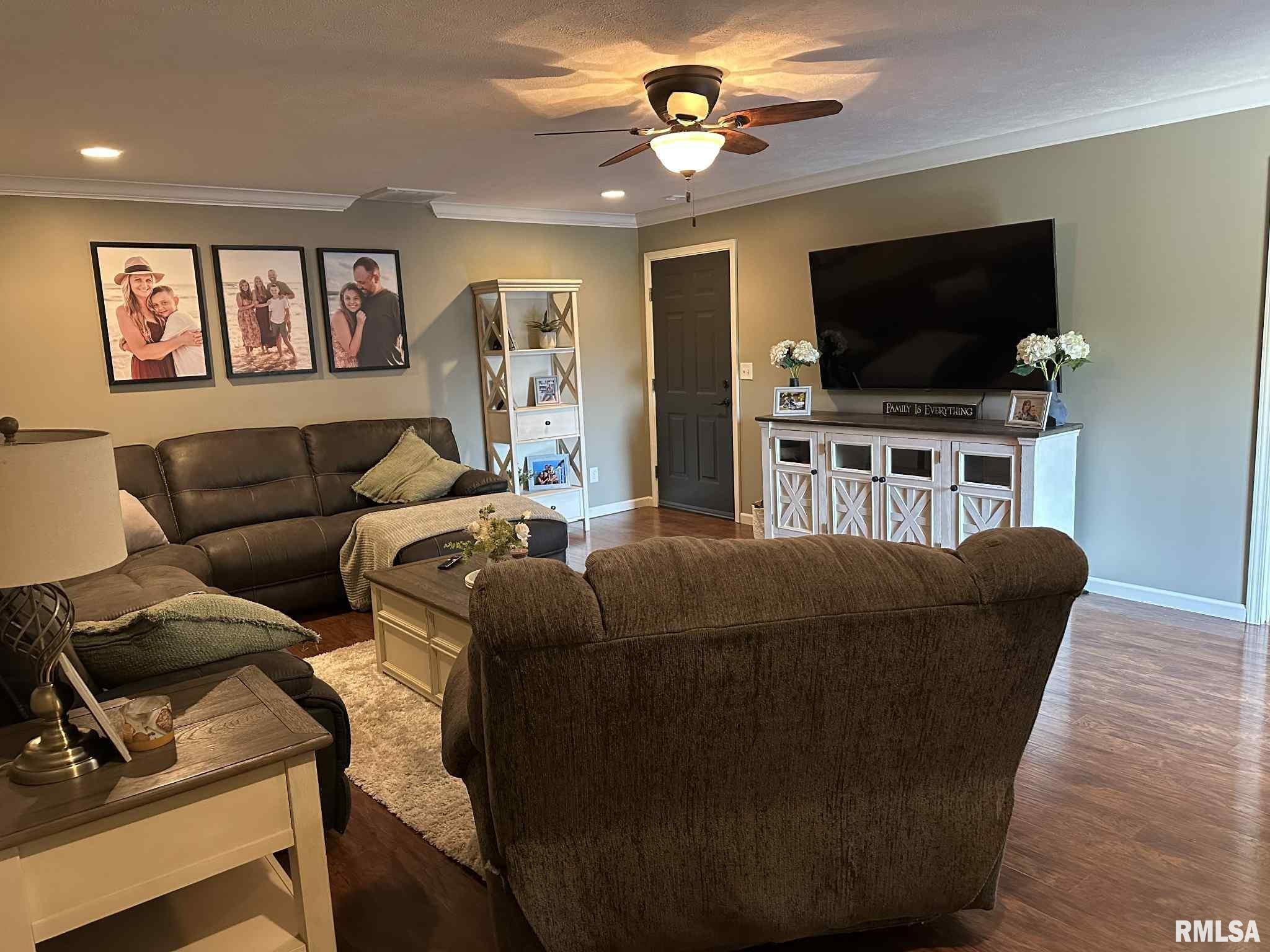 604 Shoal Creek Road Murphysboro, IL 62966 - Photo 11 of 33