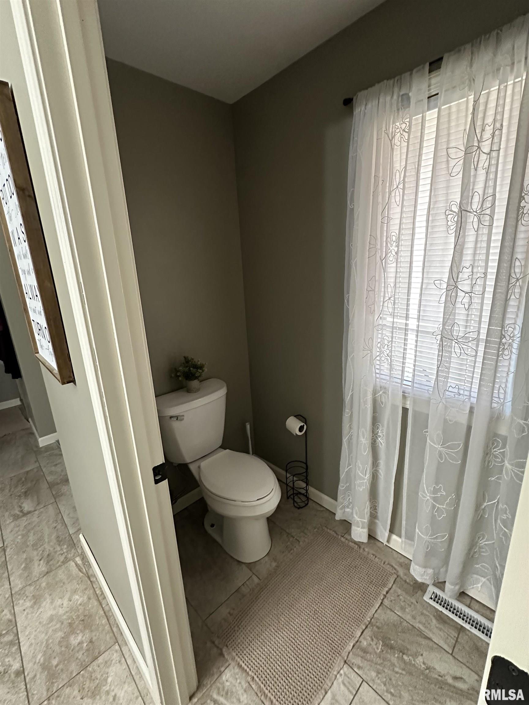 604 Shoal Creek Road Murphysboro, IL 62966 - Photo 29 of 33