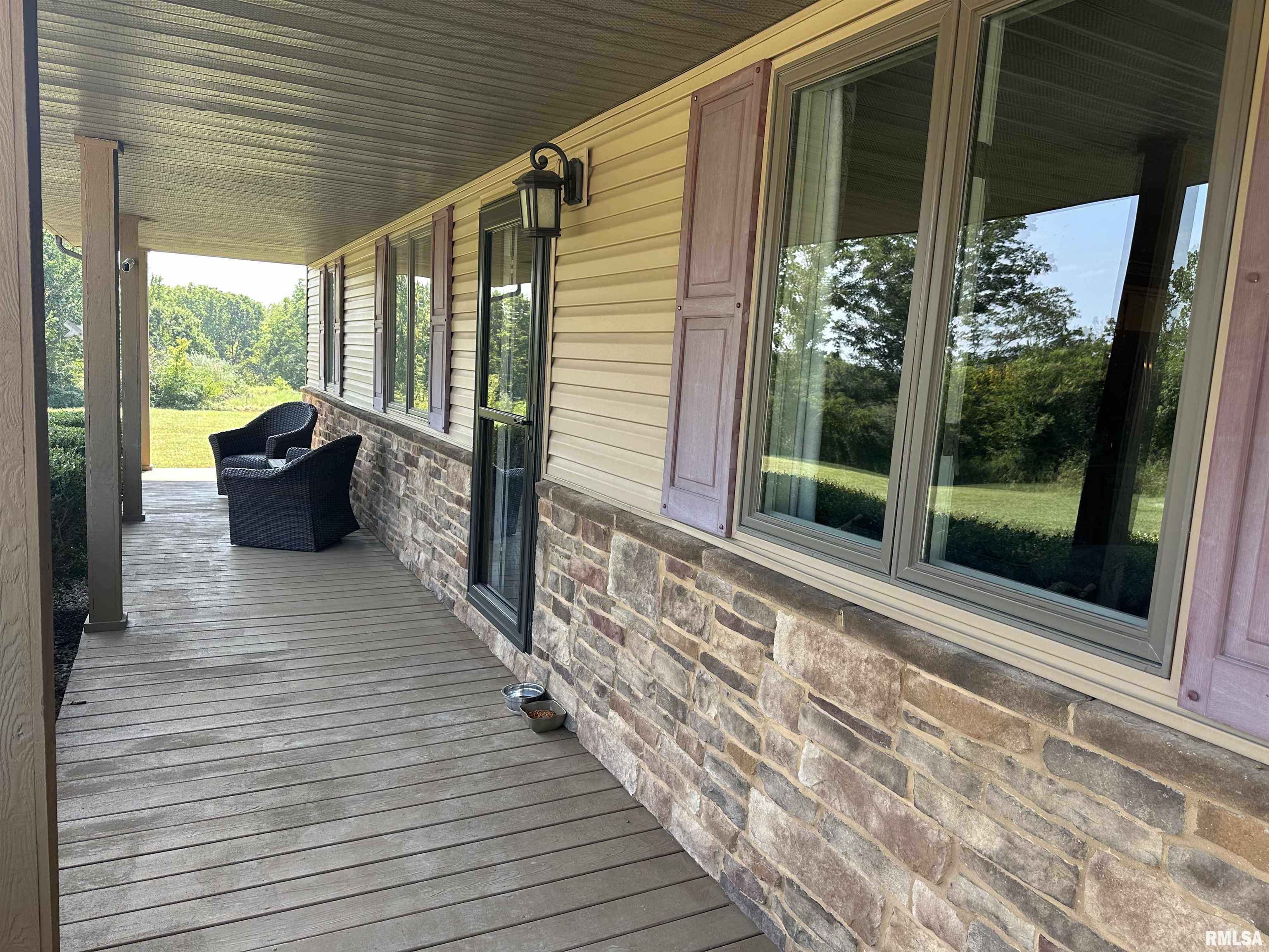 604 Shoal Creek Road Murphysboro, IL 62966 - Photo 3 of 33