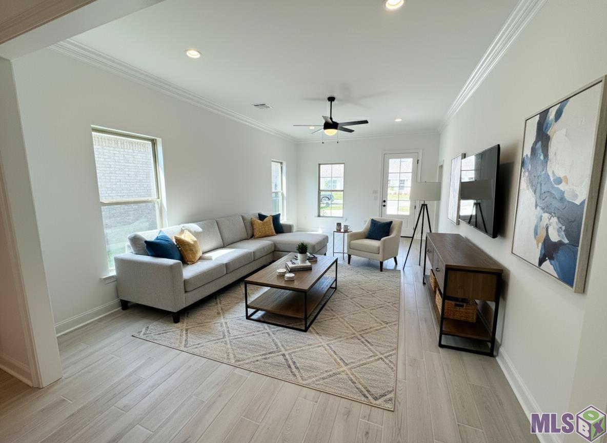 17175 Tidewater Lane Baton Rouge, LA 70820 - Photo 3 of 29 Virtually Staged