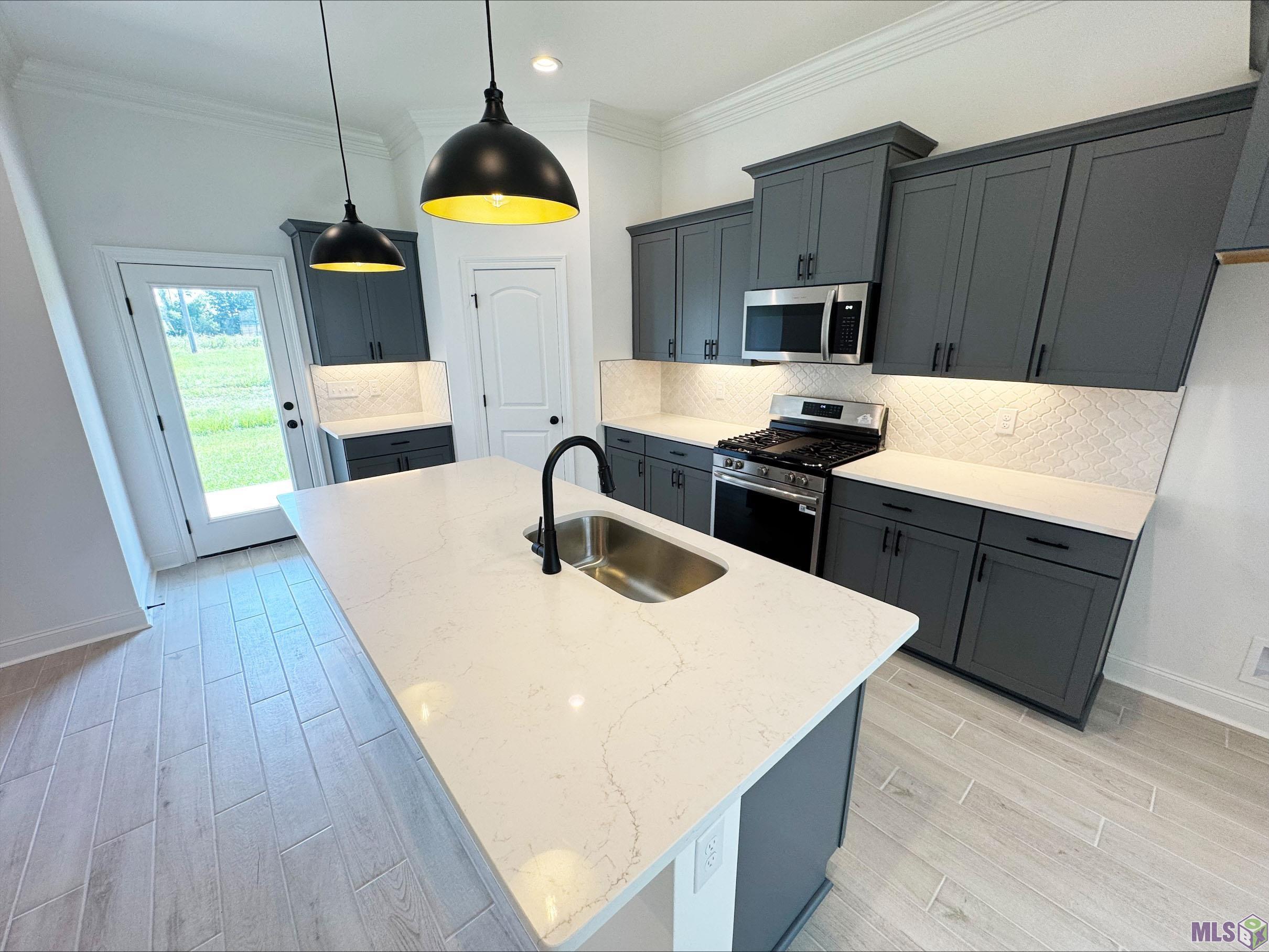 17175 Tidewater Lane Baton Rouge, LA 70820 - Photo 8 of 29