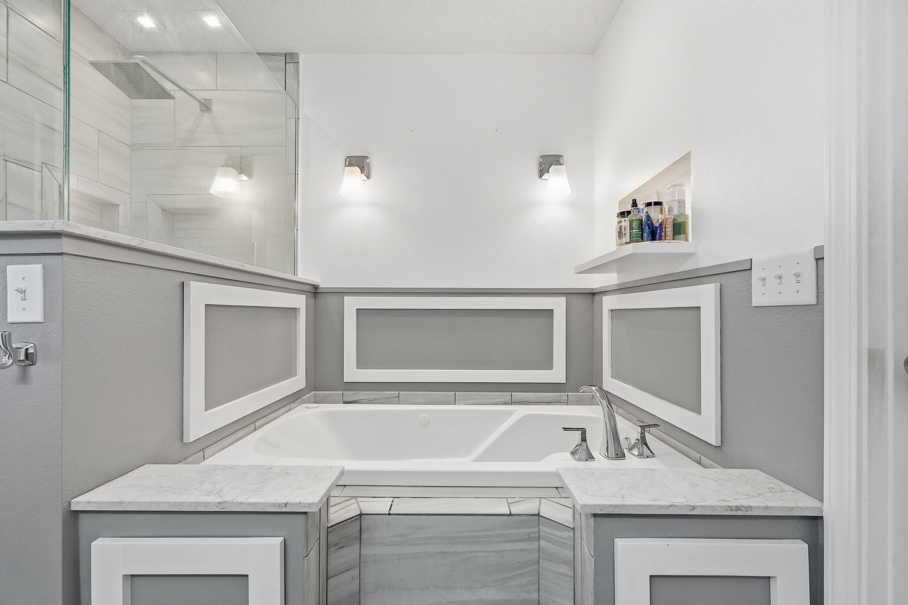766 Randall Roberts Road Fort Walton Beach, FL 32547 - Photo 14 of 41 a bathroom with a sink and a mirror
