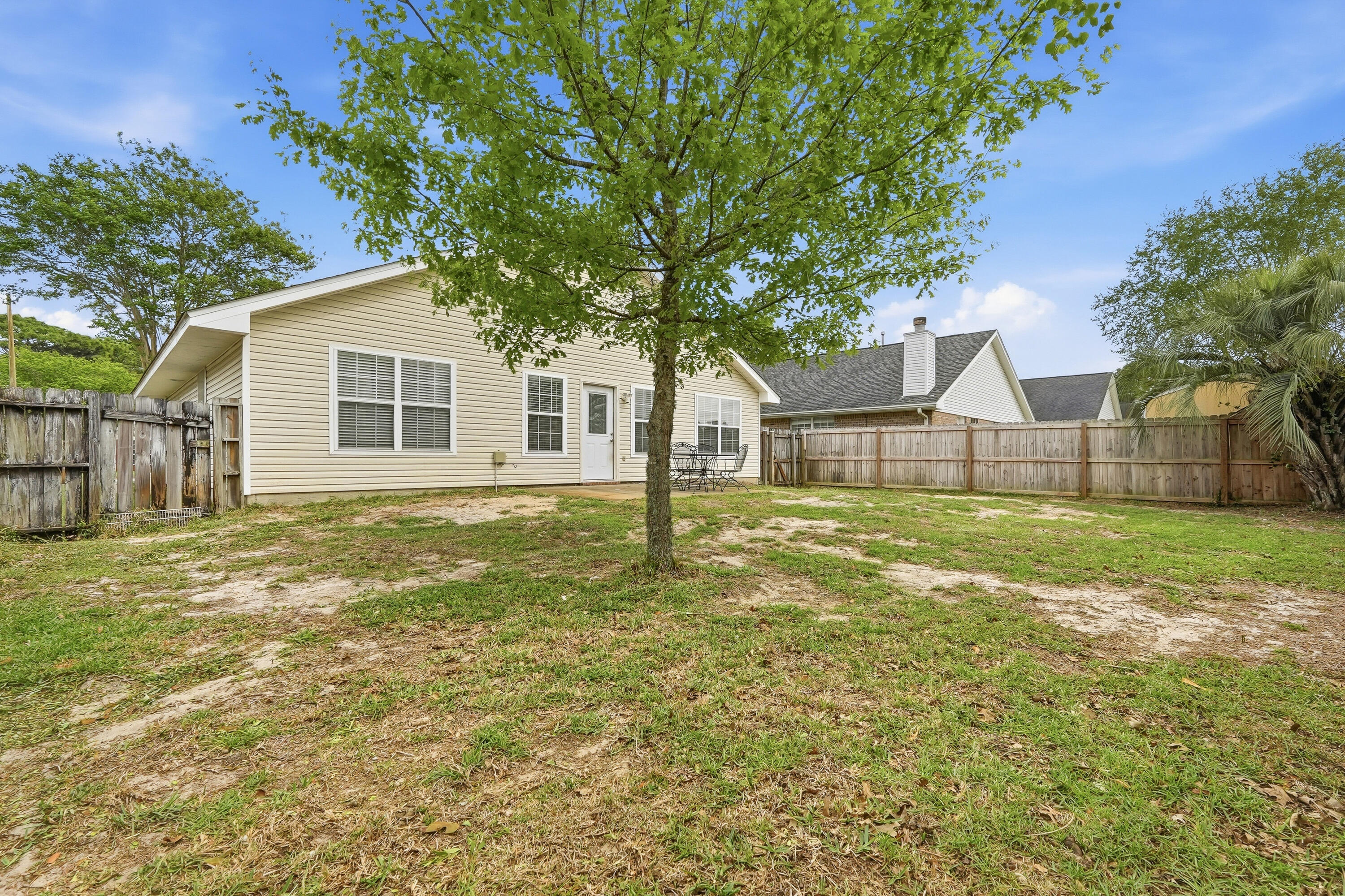 766 Randall Roberts Road Fort Walton Beach, FL 32547 - Photo 40 of 41 a house view with a garden space