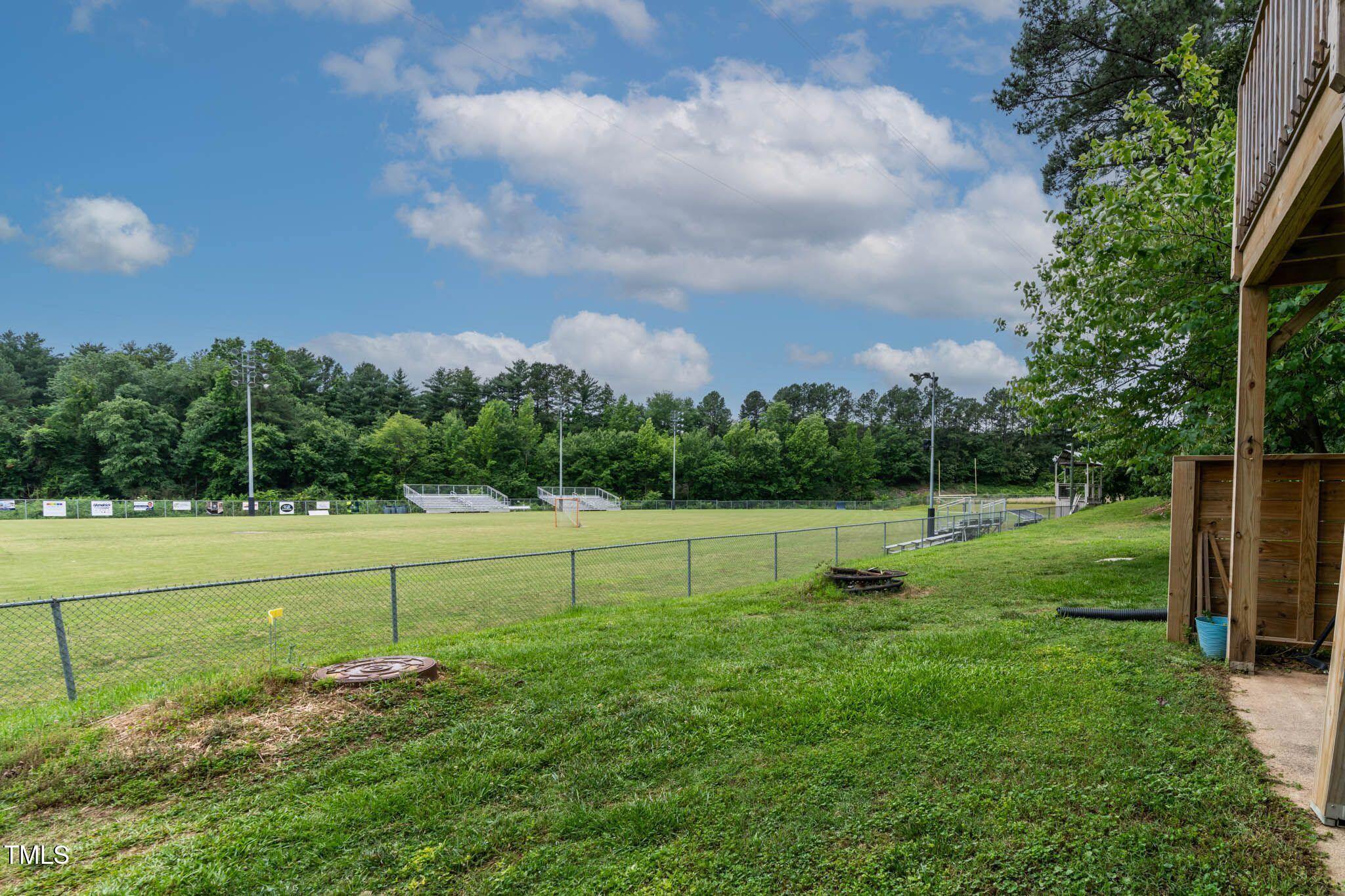 5931 Farm Gate Road Raleigh, NC 27606 - Photo 33 of 37 u-FNIXUw
