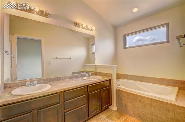 6362 Pilgrimage Road Colorado Springs, CO 80925 - Photo 23 of 27