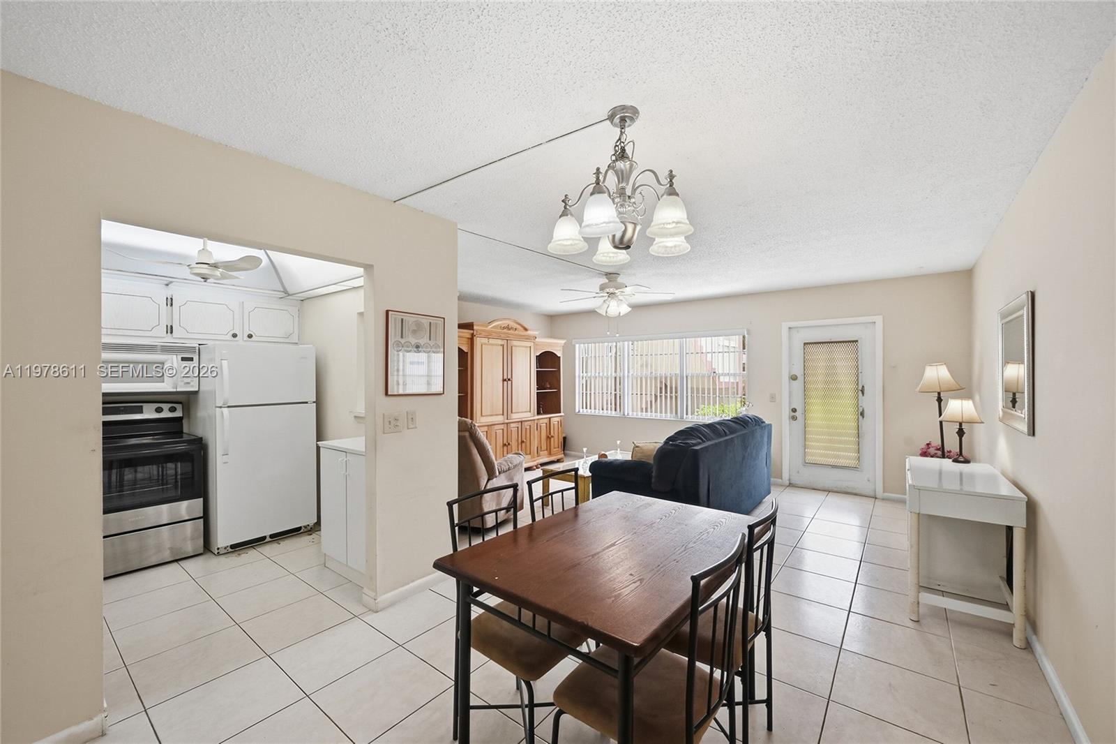 86 Fanshaw C, Unit 86 Boca Raton, FL 33434 - Photo 8 of 24 Gallery Image 8