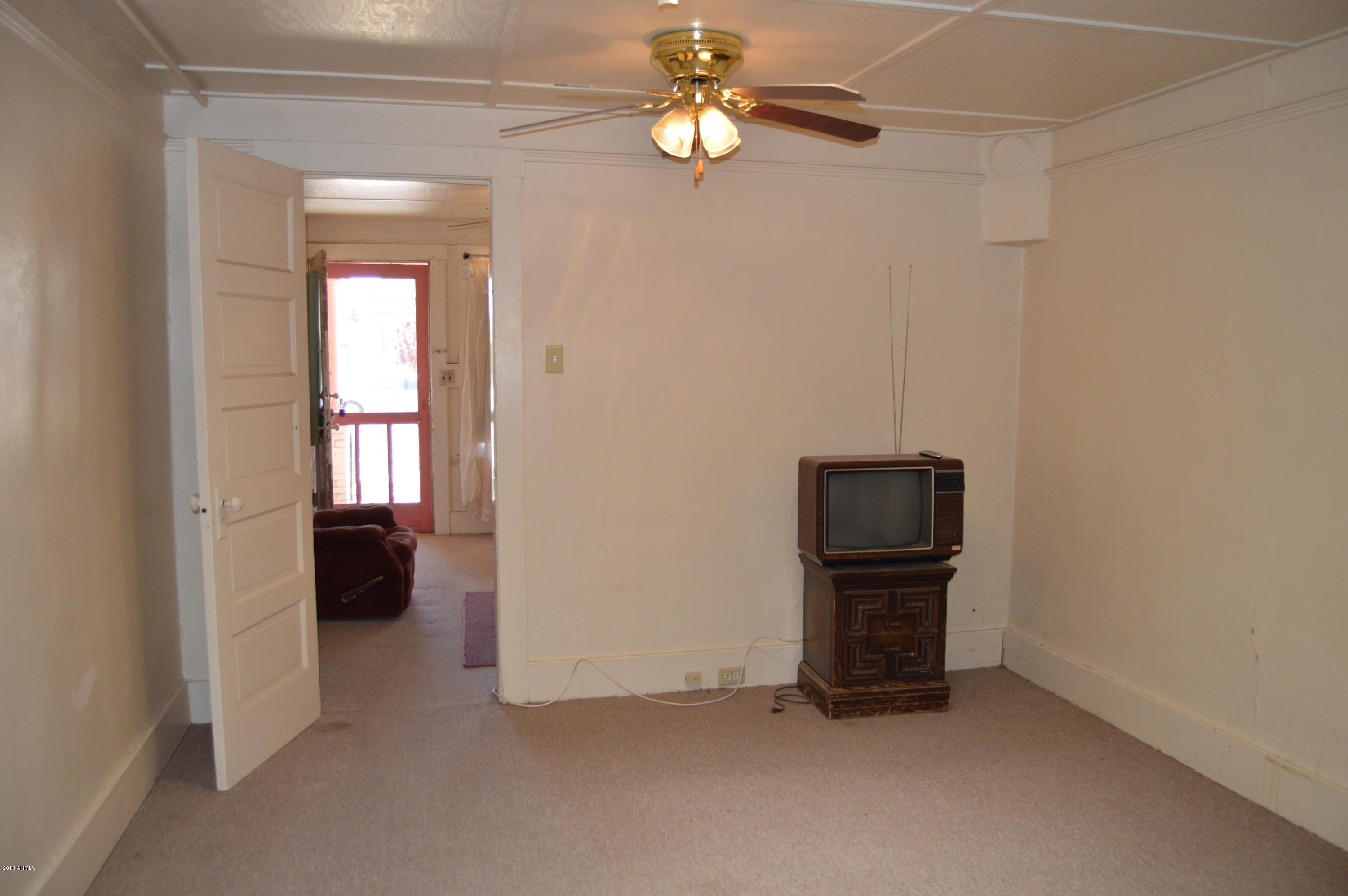 830 East 9th Street Douglas, AZ 85607 - Photo 22 of 52 DSC_0054