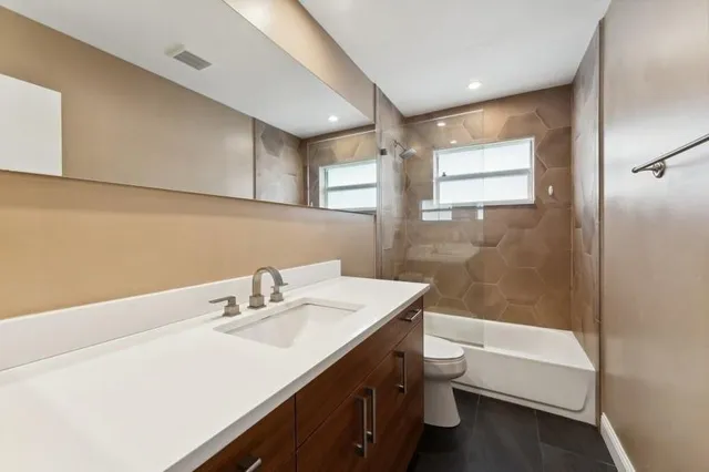 $9,000 | 13 Little Harbor Way, Deerfield Beach, FL 33441