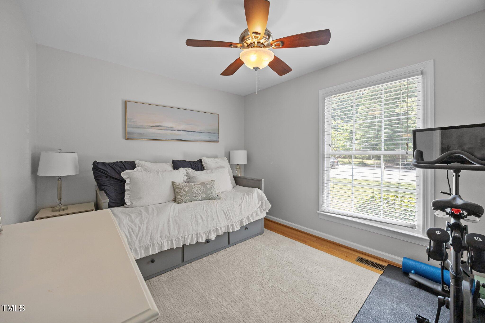 404 Troy Place Raleigh, NC 27609 - Photo 13 of 25 43-web-or-mls-IMG_0151
