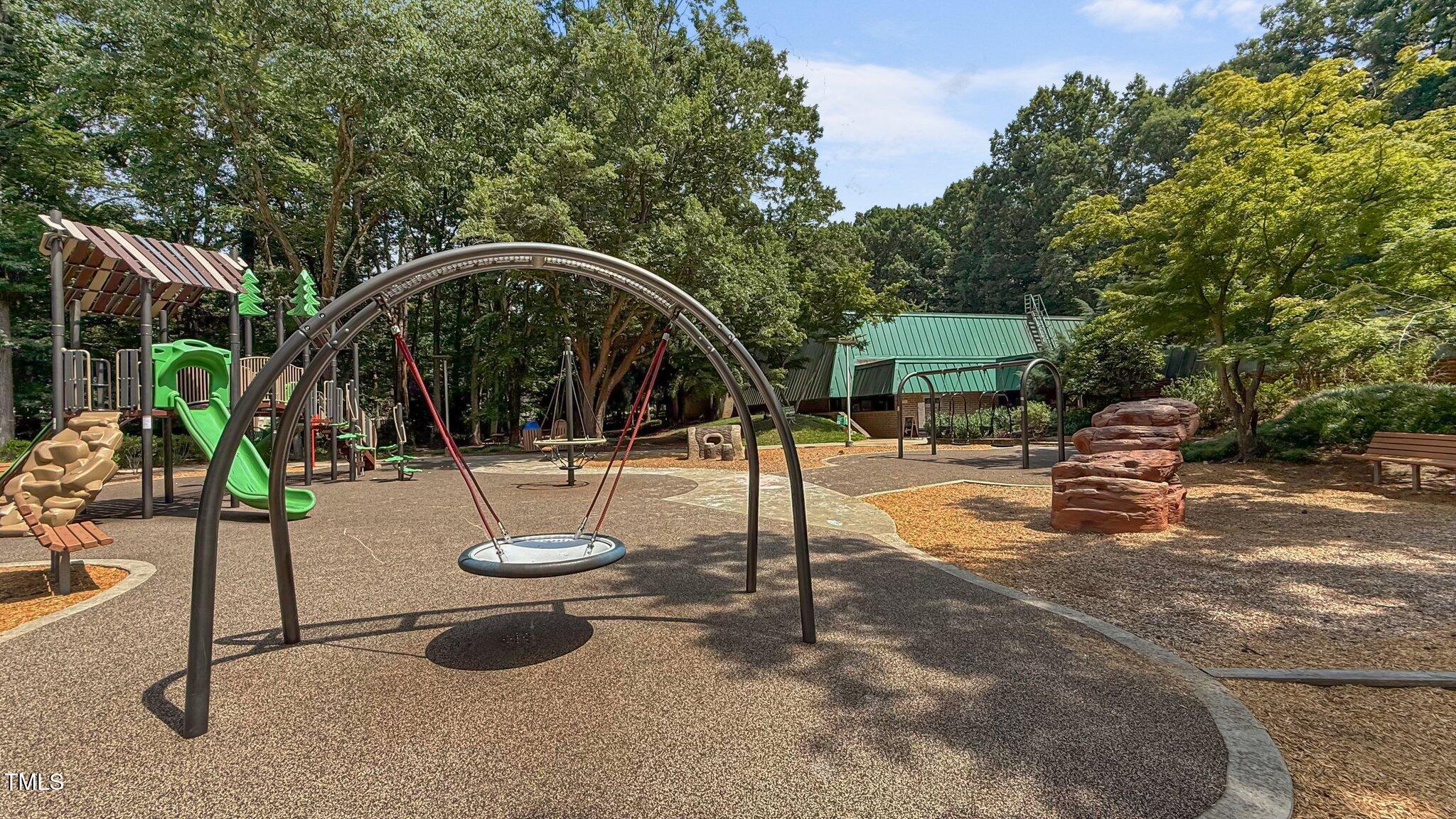 404 Troy Place Raleigh, NC 27609 - Photo 22 of 25 50-web-or-mls-IMG_9390