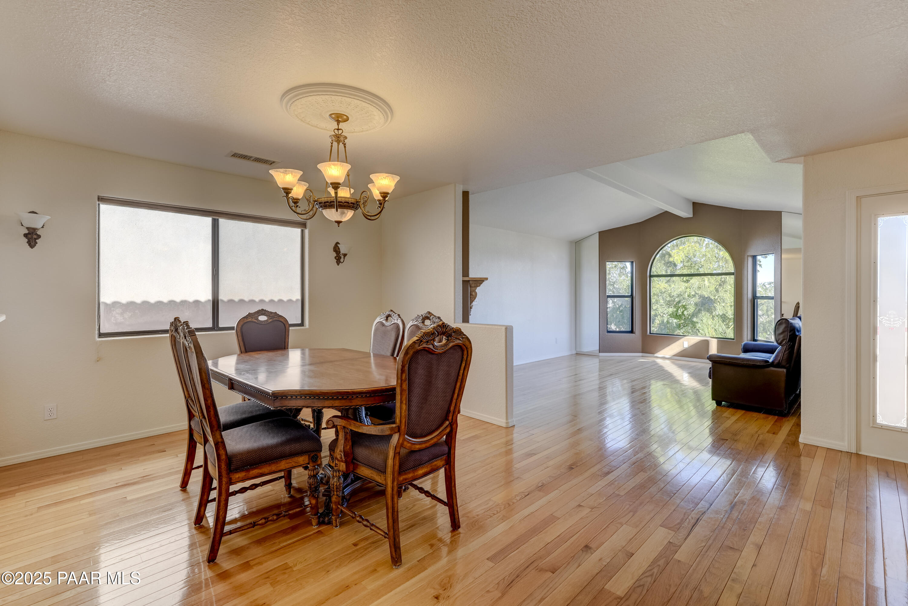 2722 College Heights Road Prescott, AZ 86301 - Photo 12 of 30 Dining Area 2