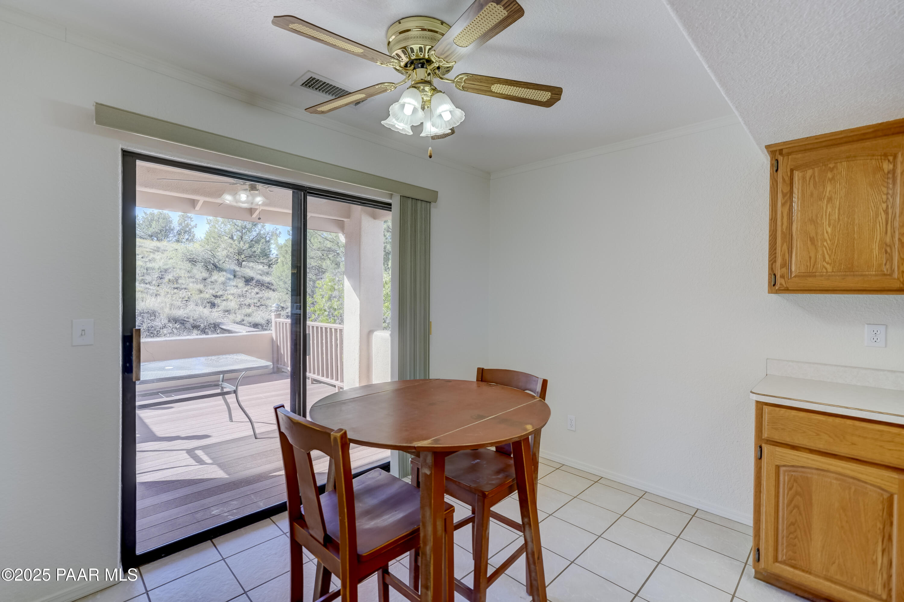 2722 College Heights Road Prescott, AZ 86301 - Photo 14 of 30 Dining Area 4