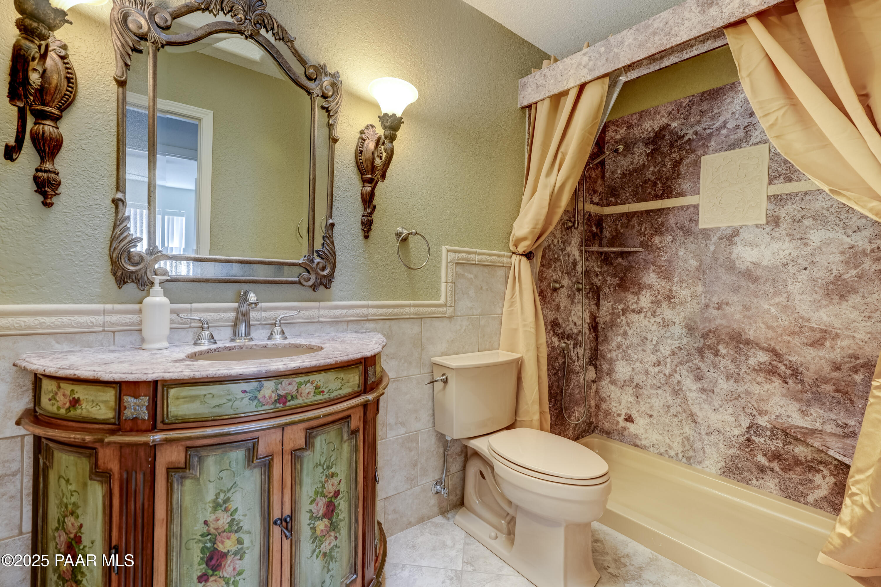 2722 College Heights Road Prescott, AZ 86301 - Photo 27 of 30 Guest Bathroom 1