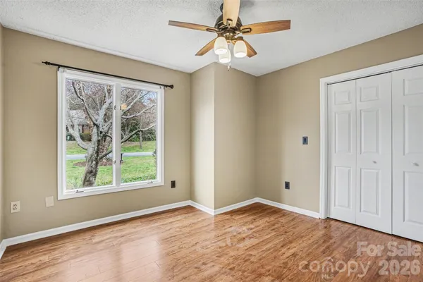$240,000 | 1742 12th Street Northeast, Hickory, NC 28601