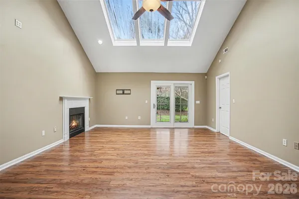 $240,000 | 1742 12th Street Northeast, Hickory, NC 28601
