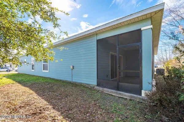 $2,000 | 10971 Ventnor Avenue, Jacksonville, FL 32218