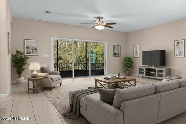 $2,000 | 10971 Ventnor Avenue, Jacksonville, FL 32218