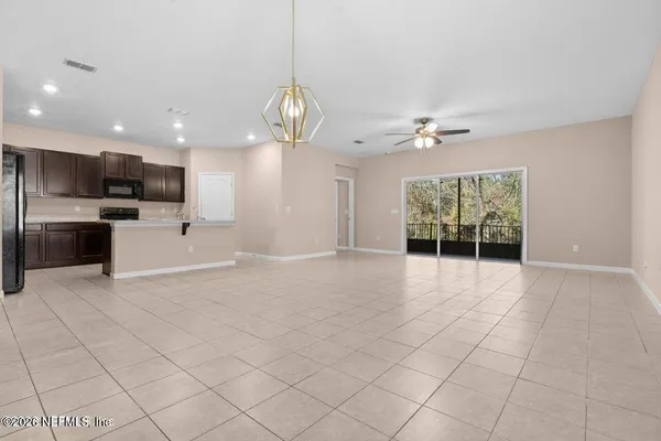 $2,000 | 10971 Ventnor Avenue, Jacksonville, FL 32218