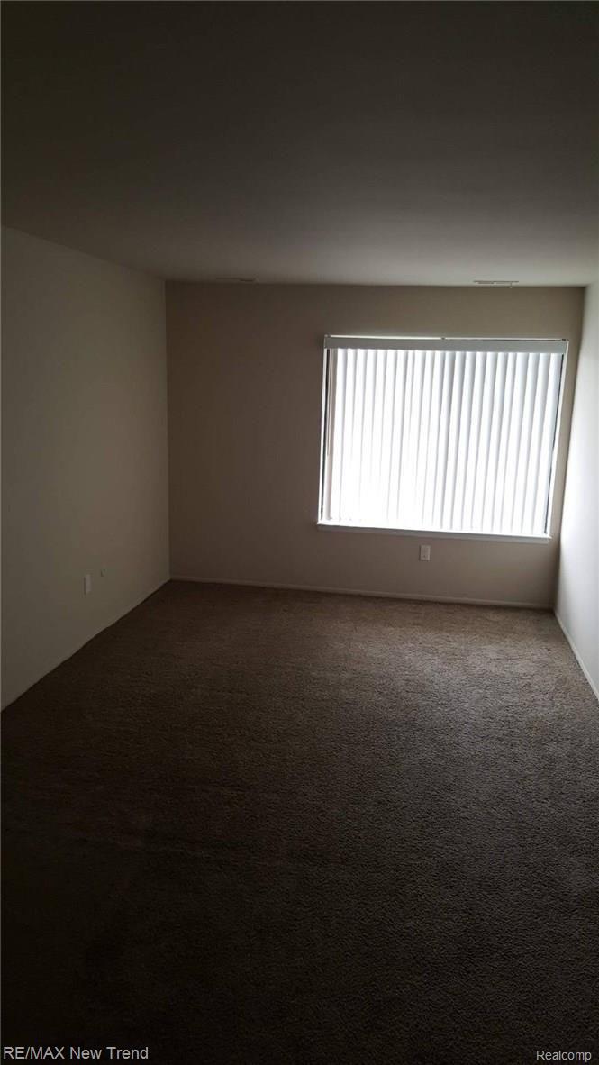 4925 East 10 Mile Road, Unit 6 Warren, MI 48091 - Photo 24 of 24 IMG_2086.JPG