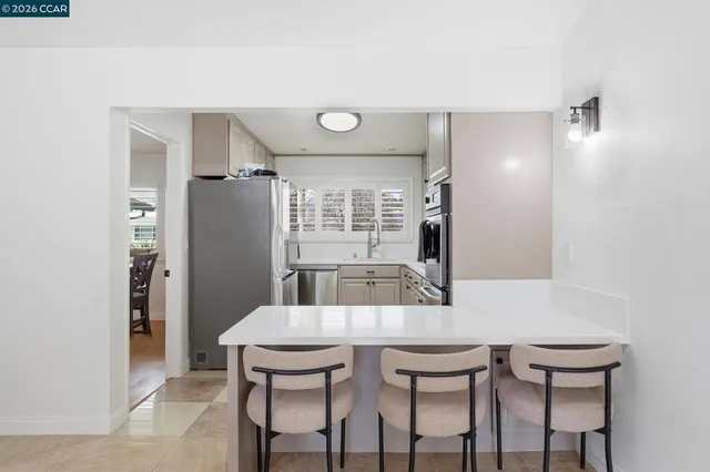 $919,999 | 1760-1760 Elmhurst Lane, Concord, CA 94521