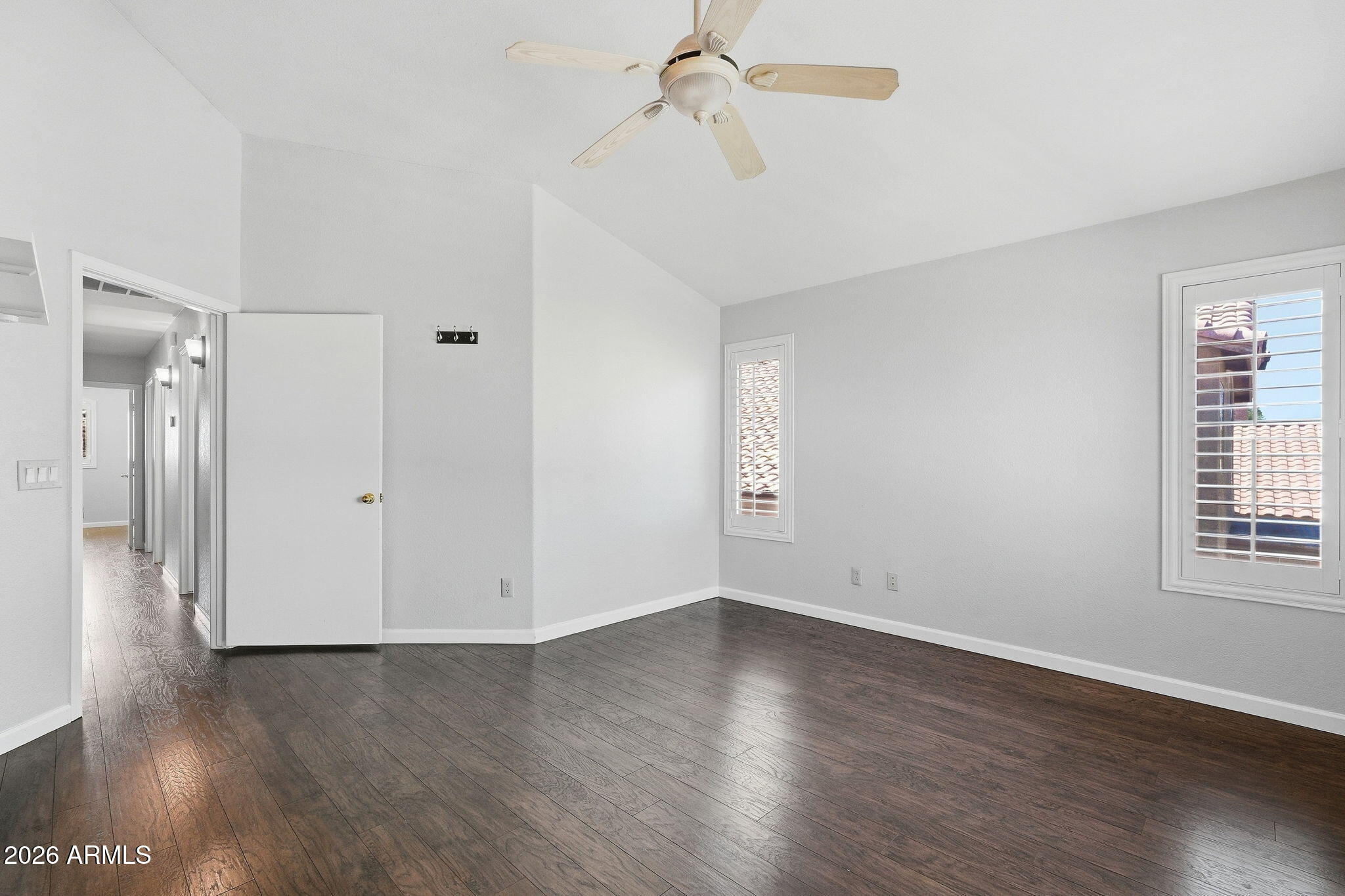 462 West Colt Road Tempe, AZ 85284 - Photo 17 of 40 Primary Bedroom
