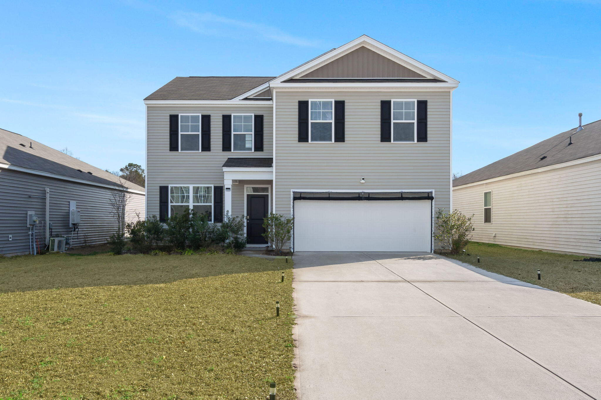 178 Cloverleaf Street Summerville, SC 29483 - Photo 2 of 32 1