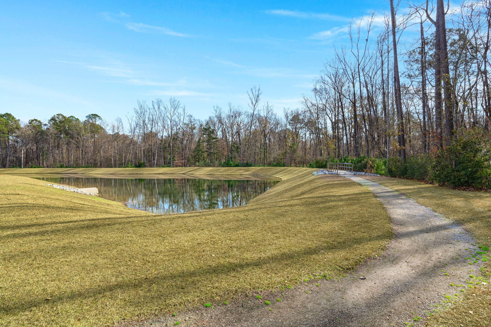 178 Cloverleaf Street Summerville, SC 29483 - Photo 31 of 32 36