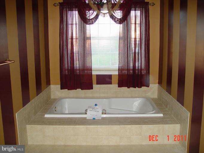 2900 Northern Dancer Road Bowie, MD 20721 - Photo 7 of 28 Bath (Master)