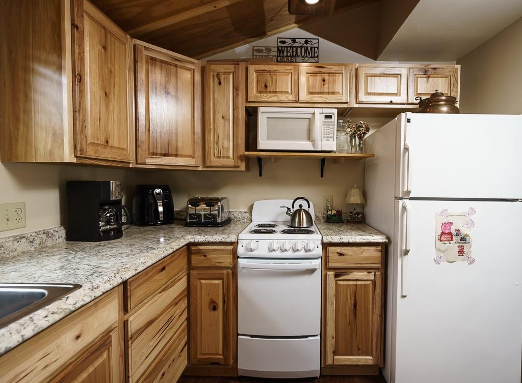 130 Riverside Lane Irvine, PA 16329 - Photo 9 of 25 Gallery Image 9