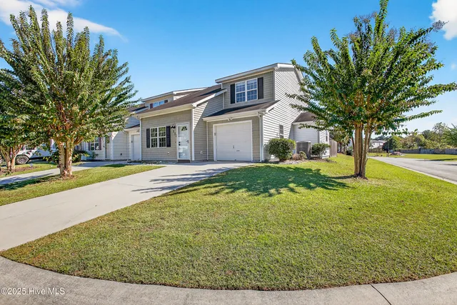 $232,000 | 177 Kelly Circle, Hubert, NC 28539