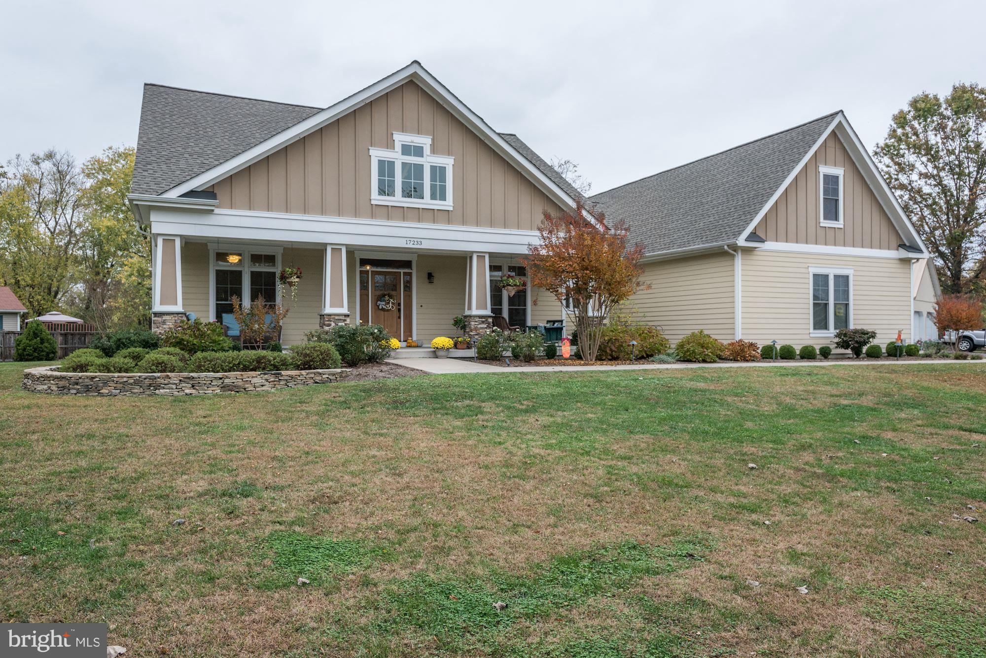 17233 Ivandale Road Hamilton, VA 20158 - Photo 1 of 62 Low maintenance ~Hardi-plank style ~