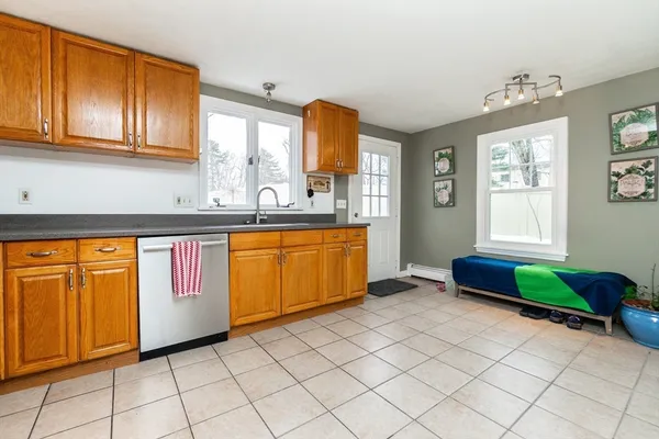 $699,900 | 91 Speen Street, Natick, MA 01760