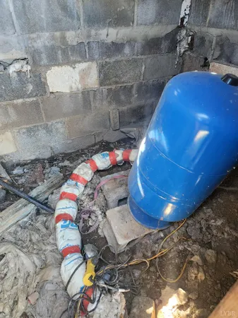 a view of lobby area