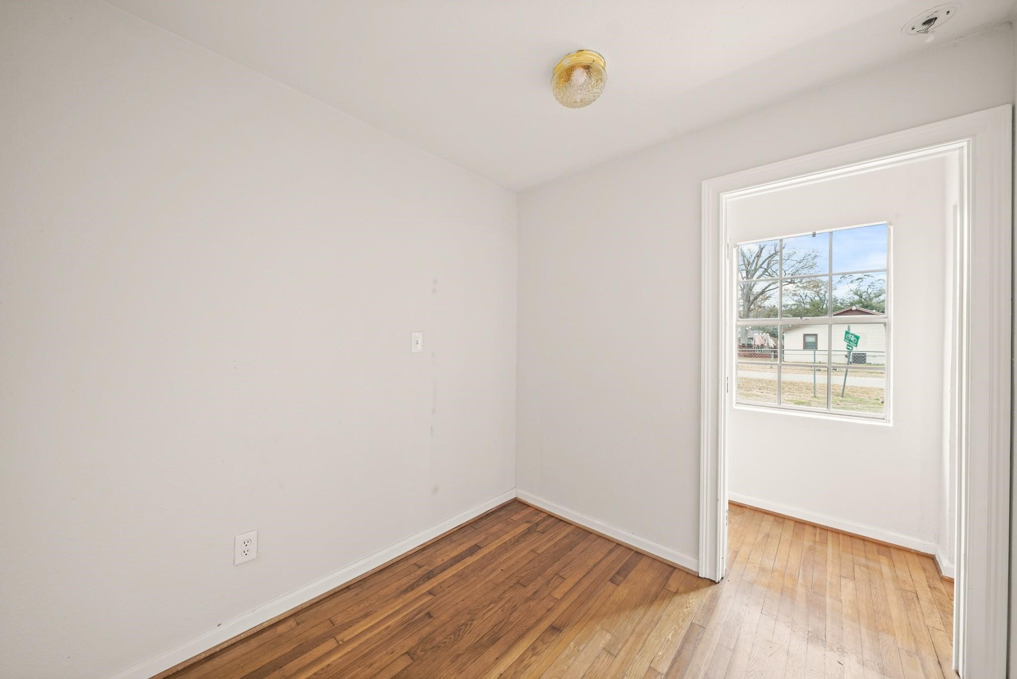 7502 Ley Road Houston, TX 77028 - Photo 18 of 24