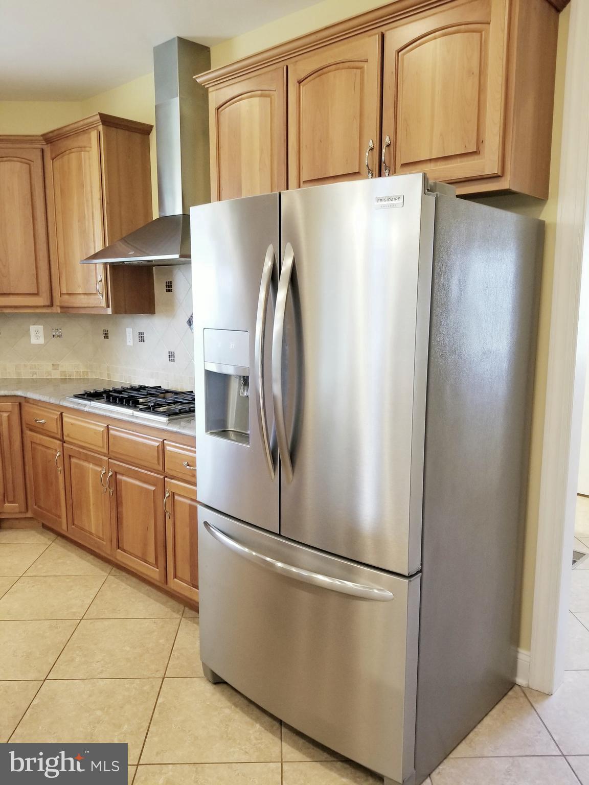 774 Lone Tree Road Westminster, MD 21157 - Photo 8 of 64 SS Appliances