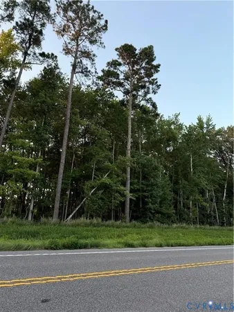 $60,000 | 38-37 General Puller Highway, Topping, VA 23169