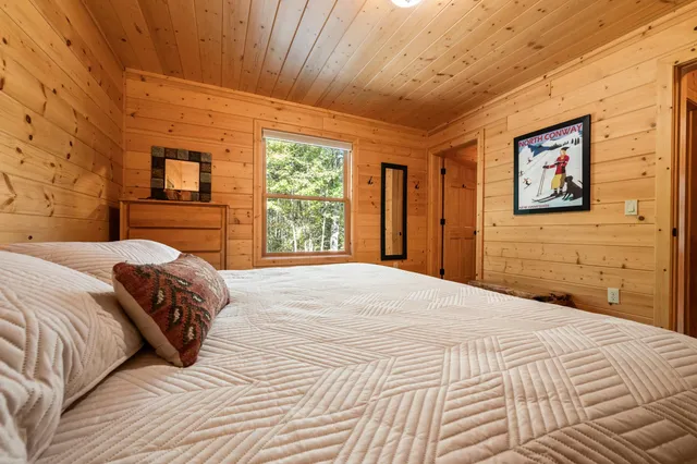 $895,000 | 115 Swift Valley Road, Conway, NH 03818