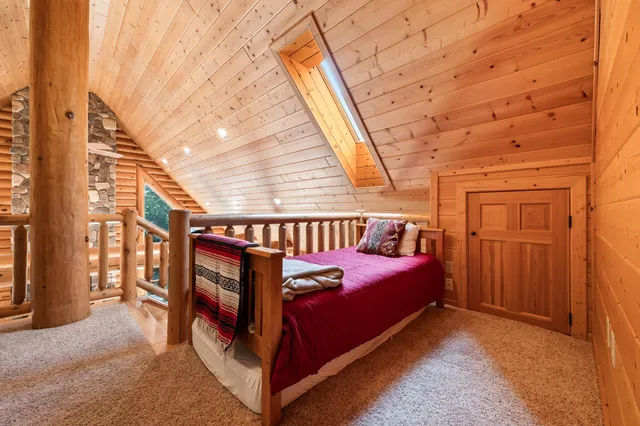 $895,000 | 115 Swift Valley Road, Conway, NH 03818