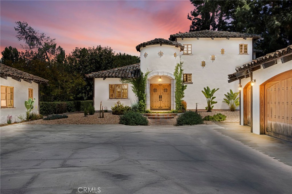 911 Laguna Road Fullerton, CA 92835 - Photo 2 of 68