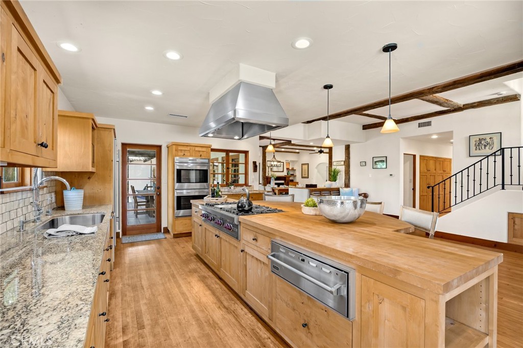 911 Laguna Road Fullerton, CA 92835 - Photo 28 of 68